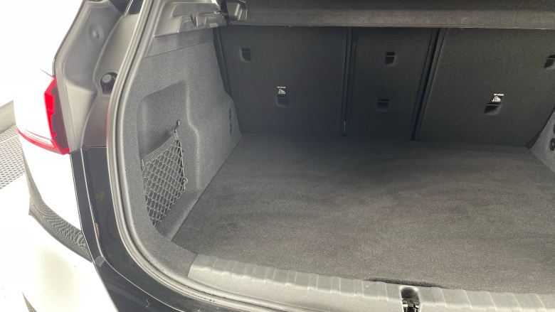 BMW 2 Series 220i MHT Sport 5dr DCT Petrol Hatchback